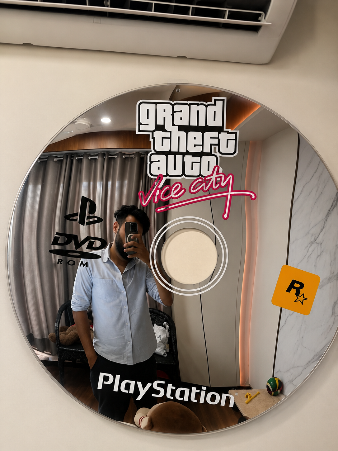 GTA DVD Mirror