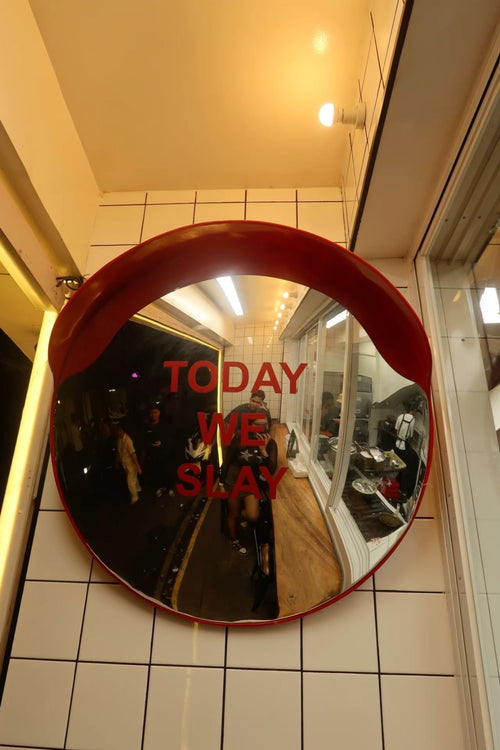 Convex mirror