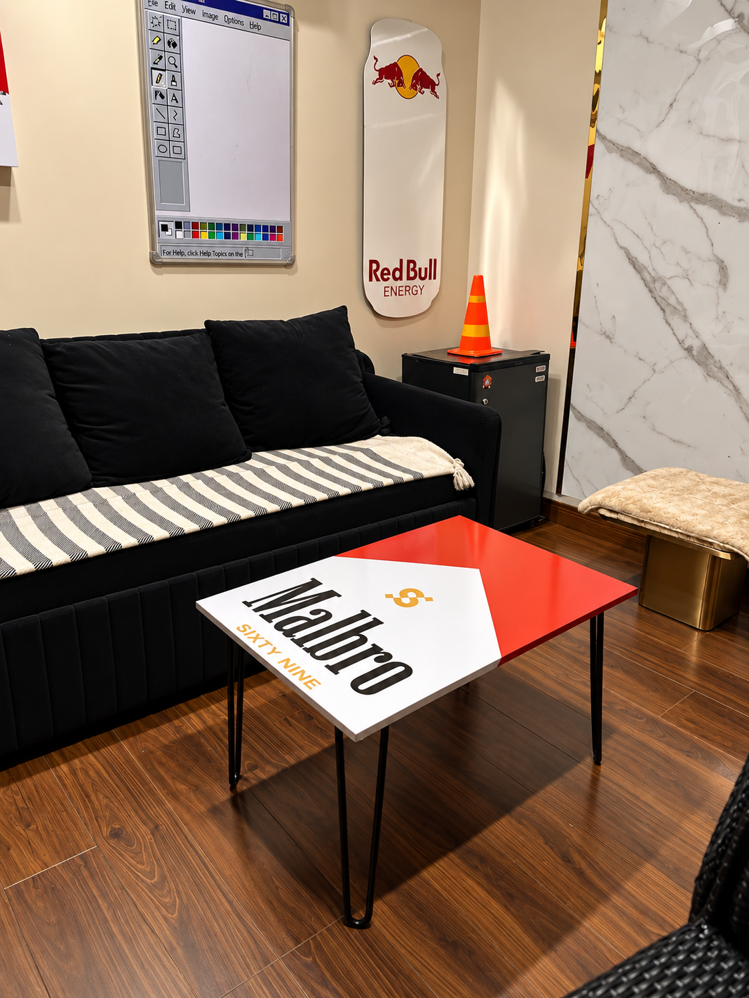 Malbro Table