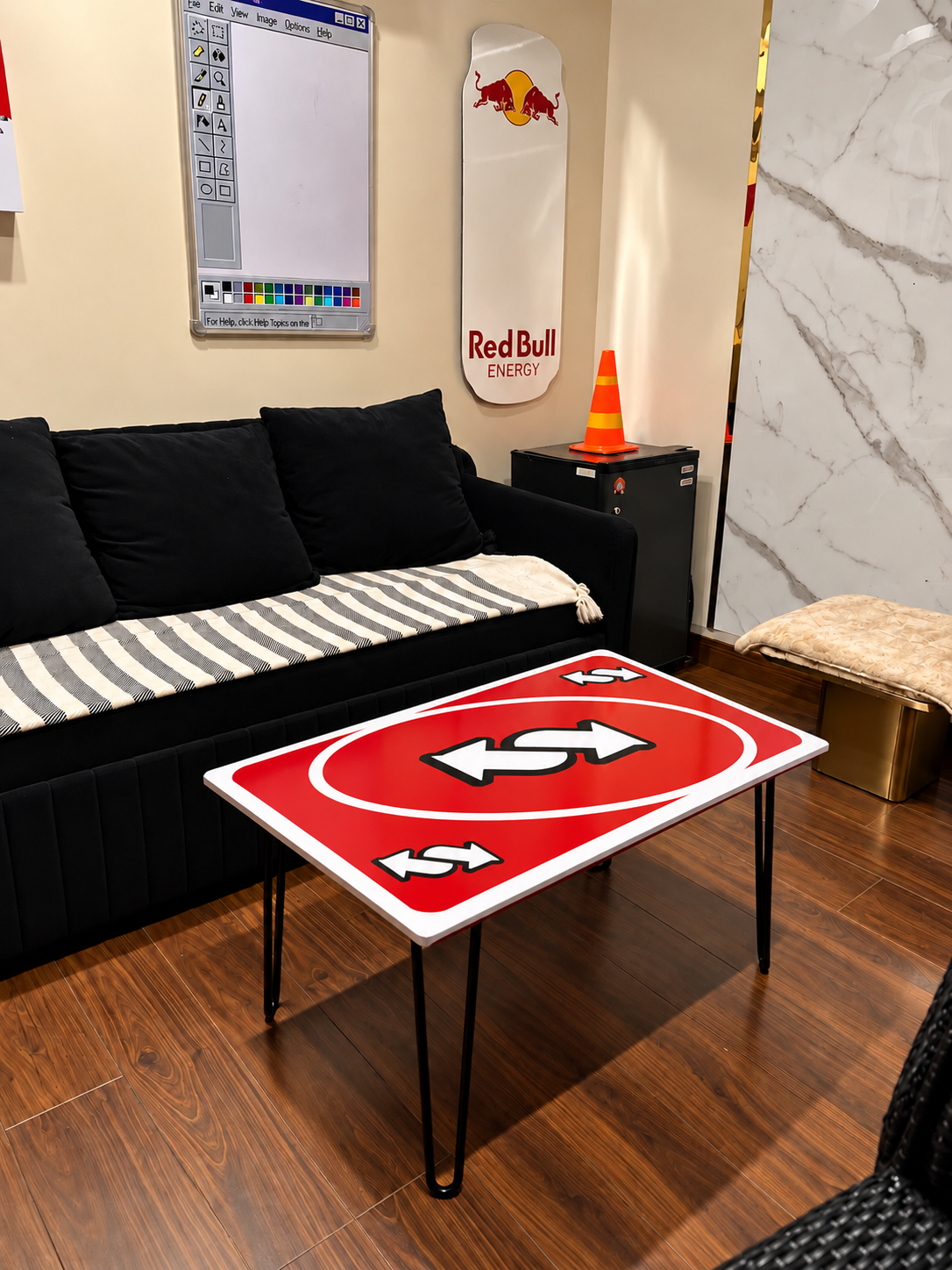 Uno Table